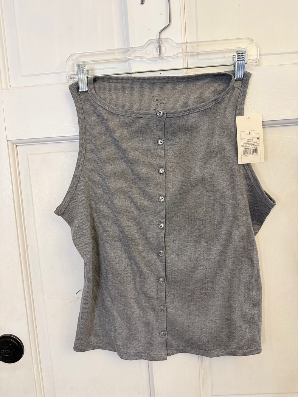 NWT A New Day Gray Ribbed Button Front Tank Top Size Small